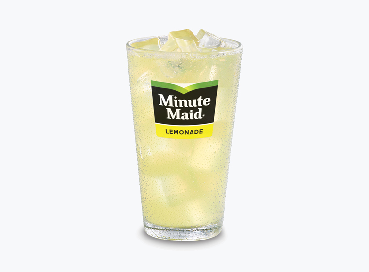 Glass of Minute Maid Lemonade on ice